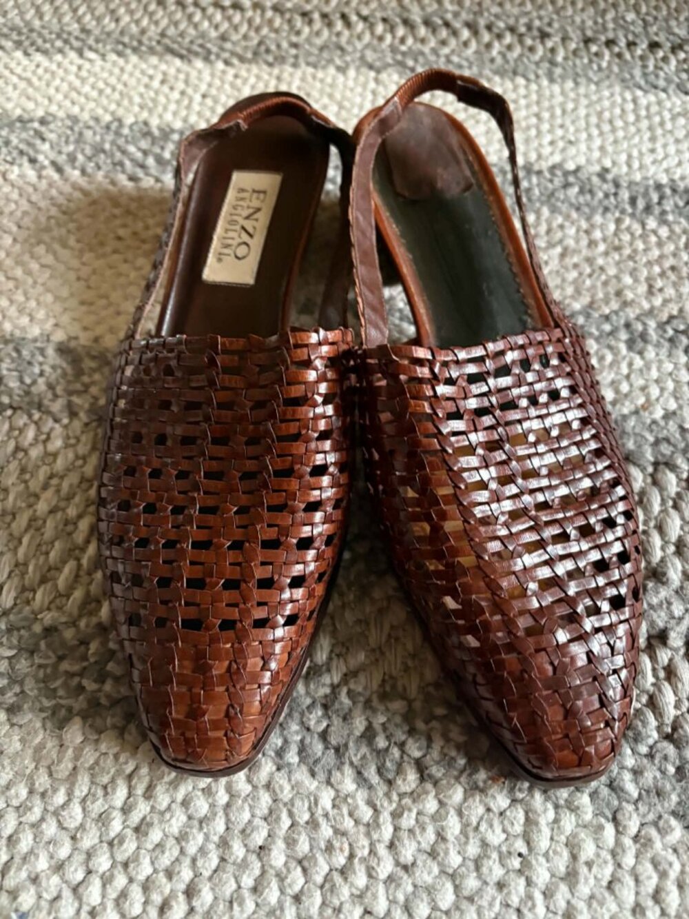 Vintage Enzo Angiolini Woven Leather Congnac Sling Back Shoes (1990's)